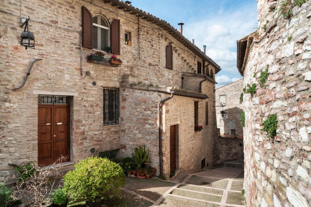 Casa Clara Appartamenti Assisi Exterior photo